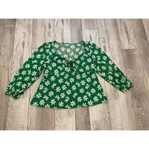 Ava & Viv green and white floral, plus size shirt/blouse size 2X